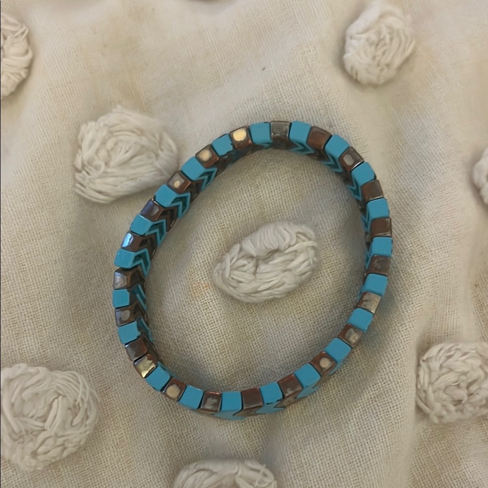 Roxanne Assoulin Gold and Blue Chevron Bracelet - Picture 3 of 5